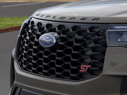 New 2026 Ford Explorer ST AWD/4WD image 17
