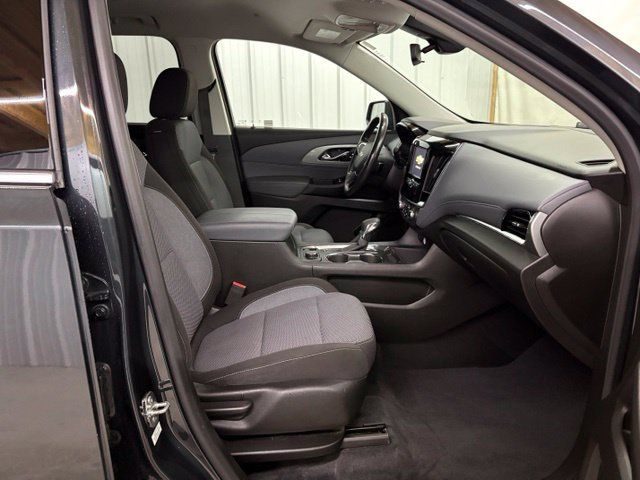 Used 2021 Chevrolet Traverse LT FWD image 28
