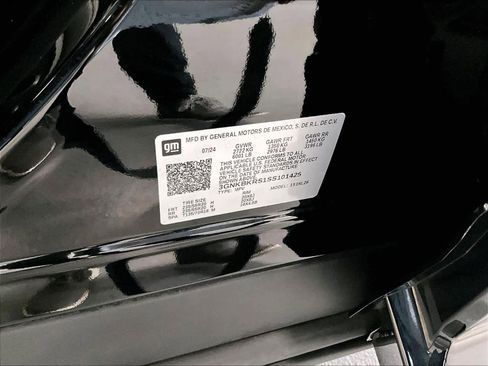 Used 2025 Chevrolet Blazer RS w/ Driver Confidence II Package image 35