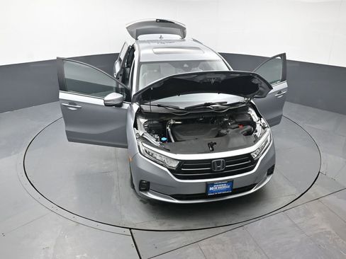 Used 2024 Honda Odyssey EX-L image 57