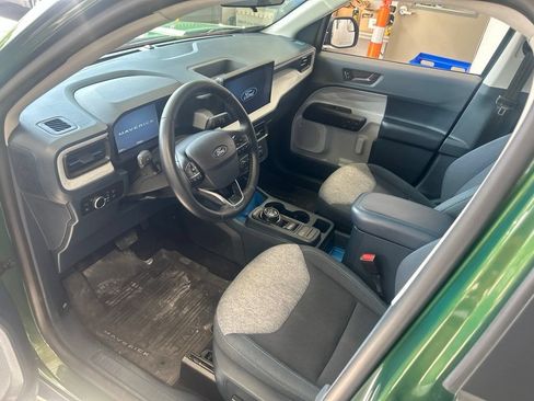 Used 2025 Ford Maverick XLT w/ Equipment Group 301A AWD/4WD image 3