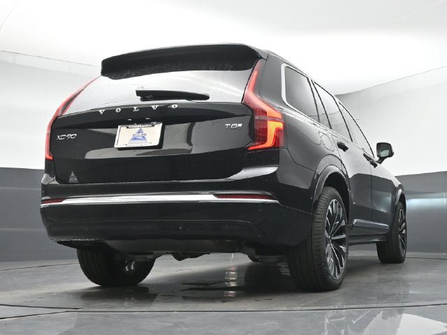 New 2026 Volvo XC90 T8 Plus AWD/4WD image 44