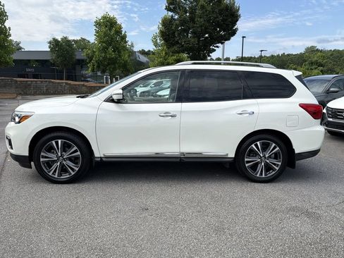 Used 2020 Nissan Pathfinder Platinum AWD/4WD image 4