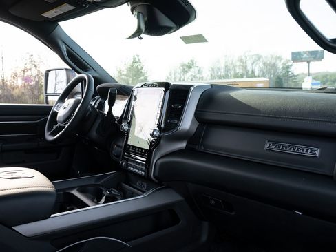 New 2026 RAM 4500 Tradesman w/ Laramie Trim Package image 20