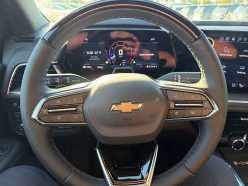 New 2026 Chevrolet Suburban High Country image 27