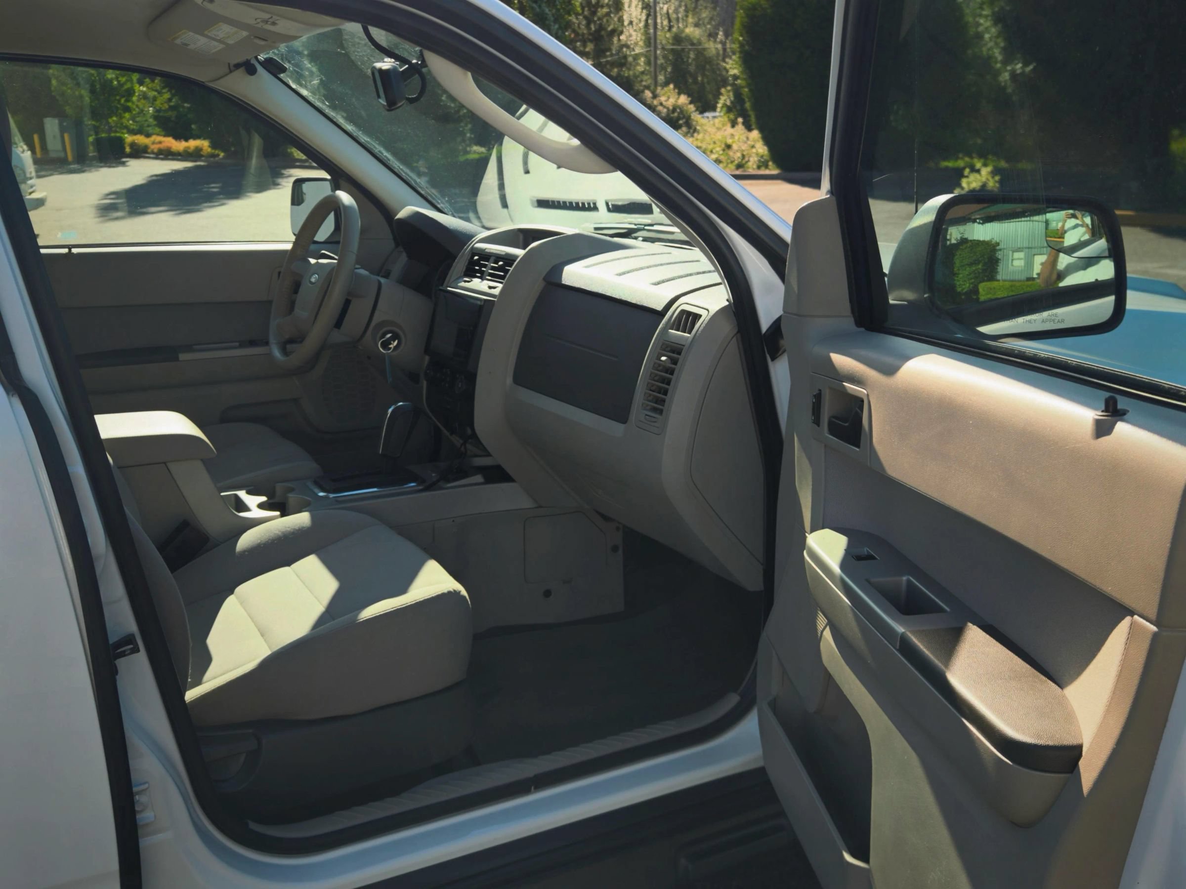 Used 2012 Ford Escape 4WD Hybrid image 28