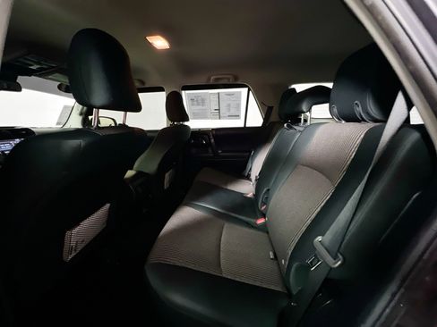 Used 2023 Toyota 4Runner TRD Off-Road image 29