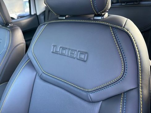 New 2025 Ford Maverick Lobo image 12