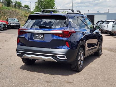 Used 2022 Kia Seltos EX AWD/4WD image 5