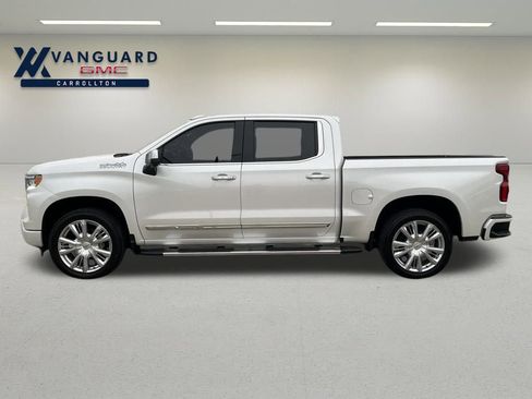 Used 2025 Chevrolet Silverado 1500 High Country w/ High Country Premium Package image 2