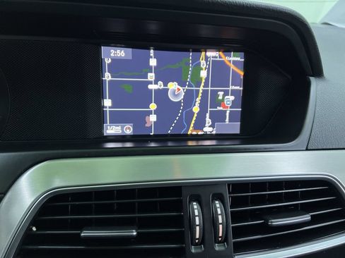 Used 2013 Mercedes-Benz C 300 4MATIC Sedan image 23