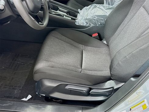 Used 2025 Honda Accord LX image 14