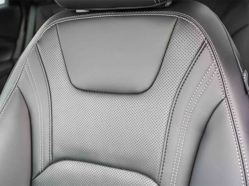 Used 2025 Ford Mustang Mach-E Premium image 25