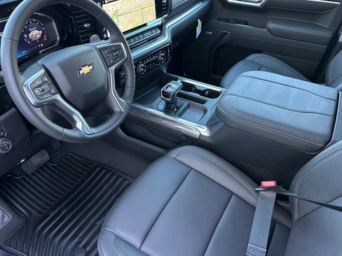 New 2026 Chevrolet Silverado 1500 LTZ w/ LTZ Premium Package image 10