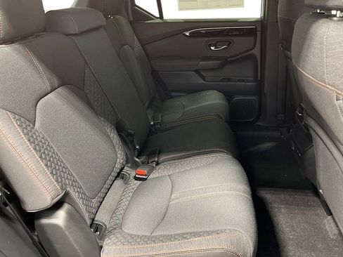 New 2025 Honda Pilot Sport image 27