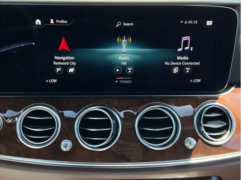 Used 2022 Mercedes-Benz E 350 Sedan image 10