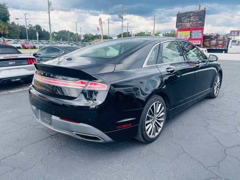 Used 2019 Lincoln MKZ Reserve FWD image 12