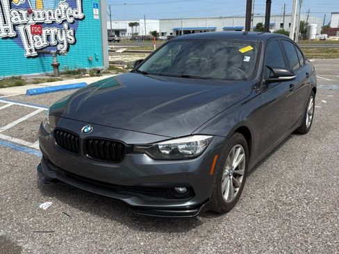 Used 2016 BMW 320i Sedan image 7