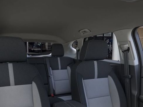 New 2026 Chevrolet Blazer LT w/ Convenience Package FWD image 24