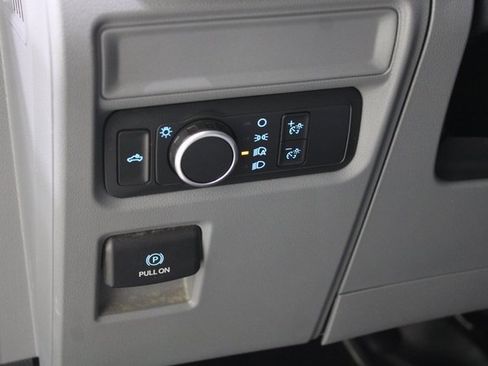 Used 2022 Ford F150 XL w/ Equipment Group 101A High image 12