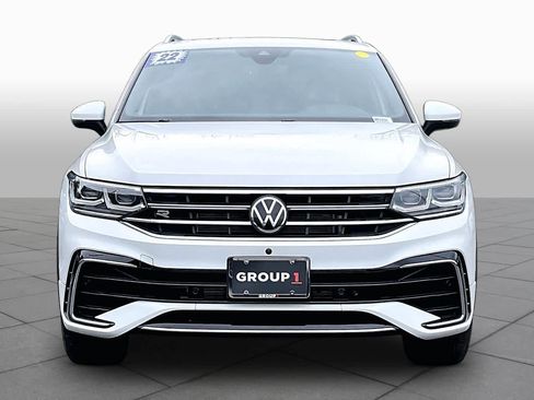Used 2022 Volkswagen Tiguan SEL R-Line AWD/4WD image 4