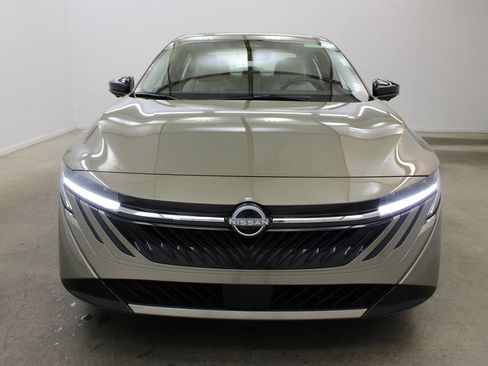 New 2026 Nissan Sentra SL w/ Floor Mat Package image 7