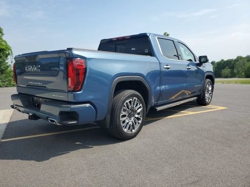 Used 2026 GMC Sierra 1500 Denali Ultimate AWD/4WD image 6