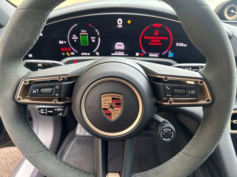 Used 2025 Porsche Taycan 4S image 23