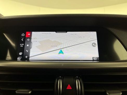 Used 2024 Alfa Romeo Stelvio Ti AWD/4WD image 33