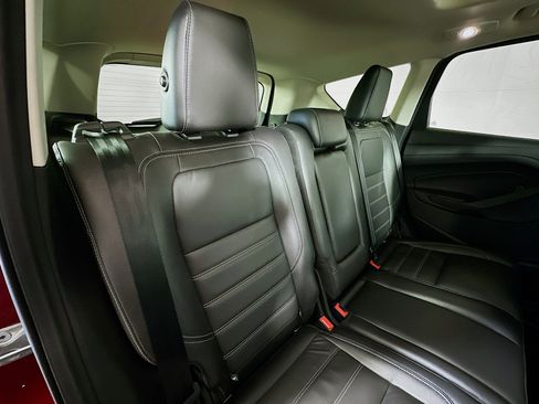 Used 2018 Ford Escape Titanium image 26