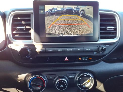 New 2026 Hyundai Venue SE FWD image 8