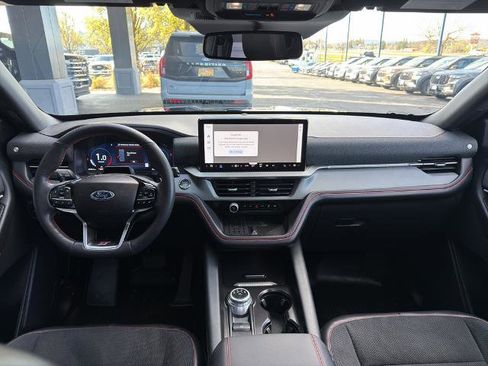 Certified 2025 Ford Explorer ST AWD/4WD image 37