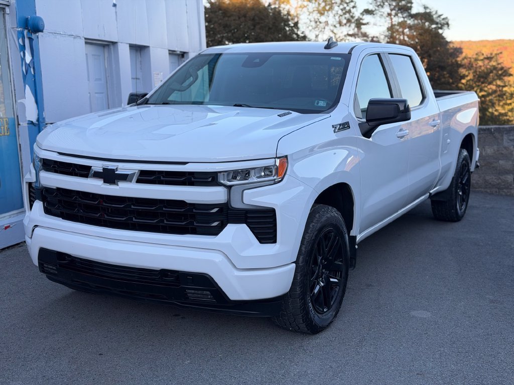Used 2023 Chevrolet Silverado 1500 RST w/ Convenience Package II AWD/4WD image 1