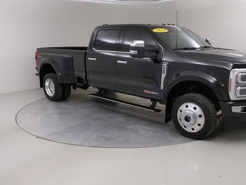 Certified 2024 Ford F450 Platinum w/ FX4 Off-Road Package AWD/4WD image 11