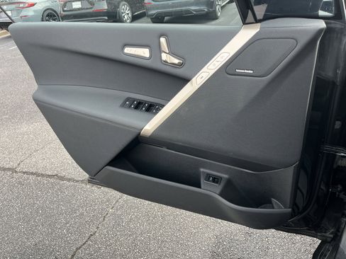 Used 2025 BMW iX xDrive50 image 13