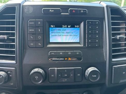 Used 2020 Ford F150 XL w/ Equipment Group 101A Mid RWD image 11