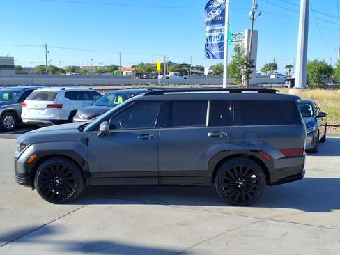 Used 2024 Hyundai Santa Fe Calligraphy image 2