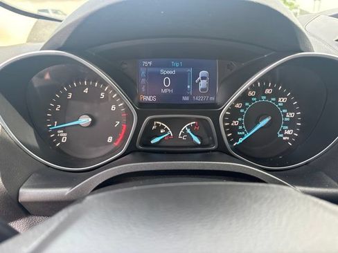 Used 2014 Ford Escape SE FWD image 4