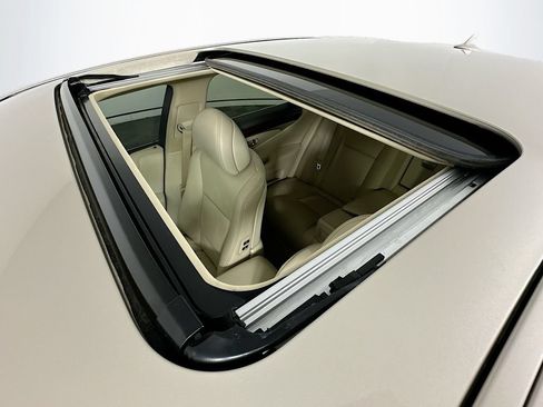 Used 2013 Lexus LS 460 w/ Comfort Pkg RWD image 22