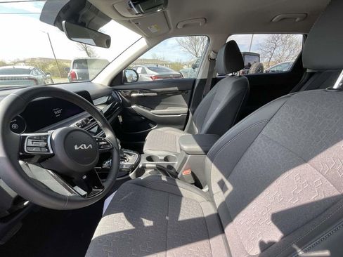 Used 2025 Kia Seltos X-Line image 28
