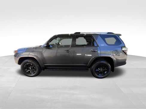 Used 2023 Toyota 4Runner SR5 Premium AWD/4WD image 9