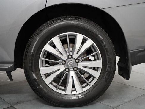 Used 2020 Nissan Pathfinder S AWD/4WD image 33