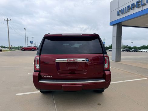 Used 2019 GMC Yukon Denali w/ Denali Ultimate Package AWD/4WD image 7