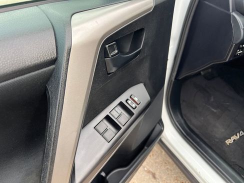 Used 2018 Toyota RAV4 LE w/ All Weather Liner Package image 12