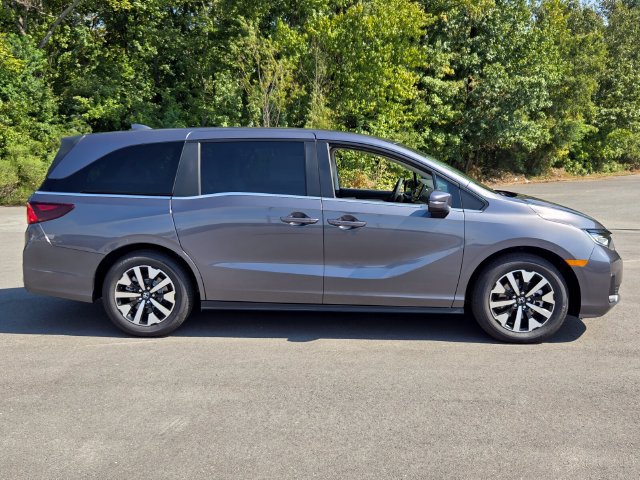 New 2026 Honda Odyssey EX-L image 2