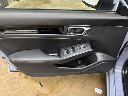 Used 2022 Honda Civic Sport Touring image 11