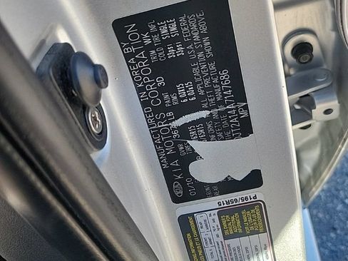 Used 2010 Kia Soul FWD image 26