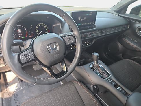 Used 2024 Honda HR-V Sport image 15