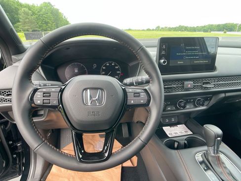 New 2026 Honda HR-V Sport image 13