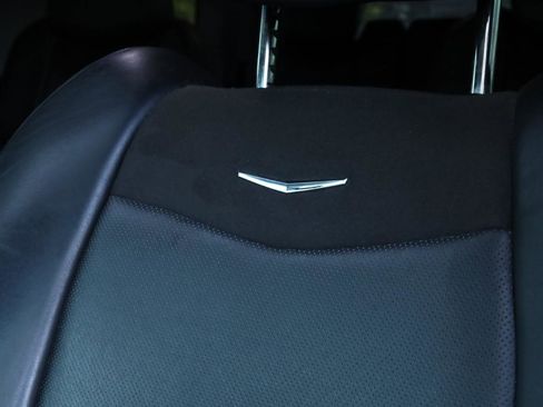 Used 2015 Cadillac Escalade Premium image 50